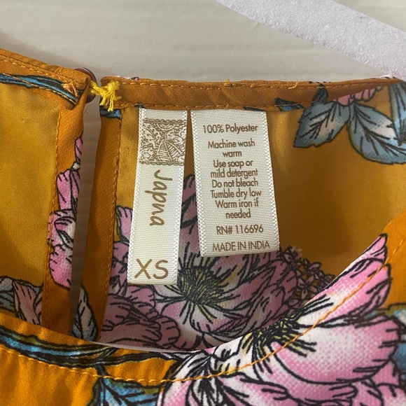 Floral blouse - Picture 3 of 3